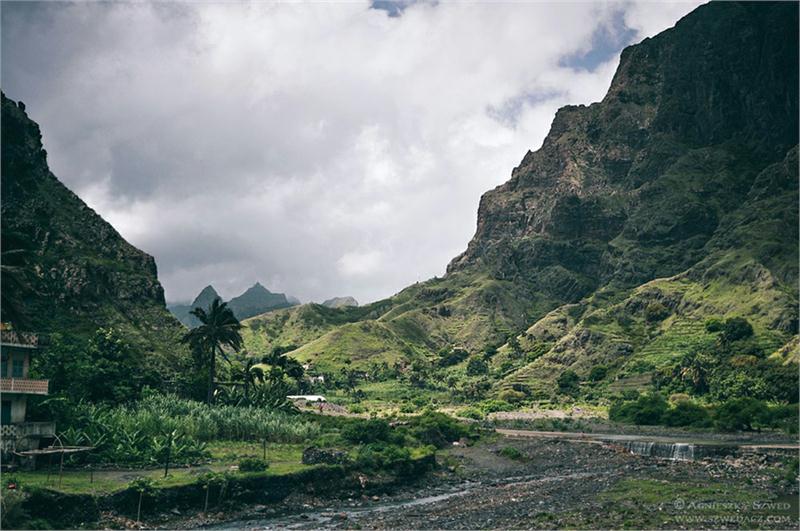 szwed-cabo-verde-santo-antao-ribeiry01-1