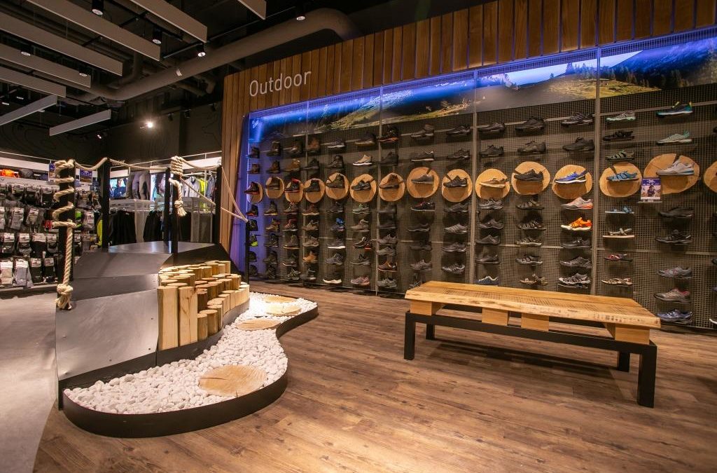 Flagowy salon INTERSPORT 2.0 w Warszawie otwarty. Nowy koncept marki na terenie centrum handlowego Westfield Arkadia