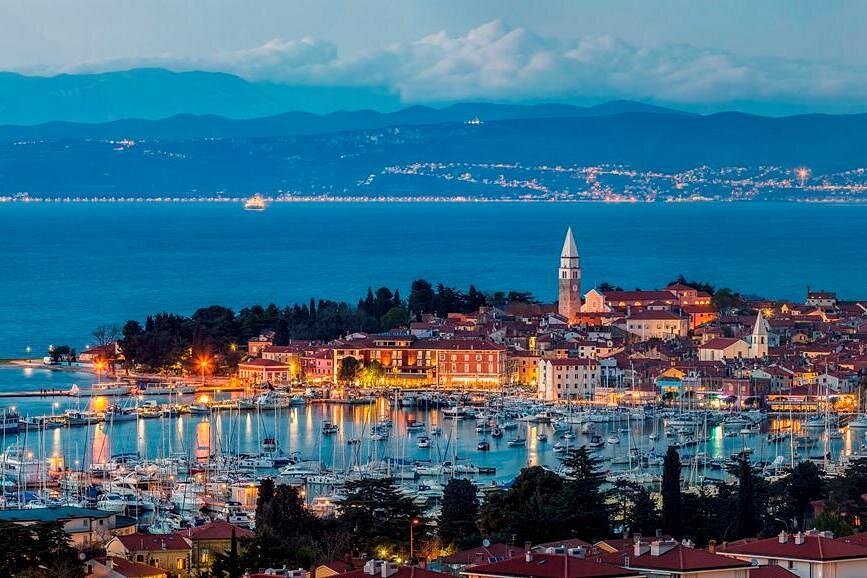Discover the Coast of Friuli Venezia Giulia by Sea: In Summer 2026 All Seaside and Lagoon Destinations Are Linked by Boat Services