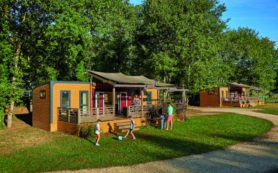 Camping nowej generacji. Polacy wybierają resorty zamiast hoteli i namiotów. RAPORT Eurocamp Polska