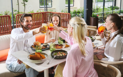 Sheraton Grand Krakow zaprasza do letniego rytmu miasta. Rusza letnia przestrzeń Sheraton Summer Garden | Materiał prasowy Sheraton Grand Krakow